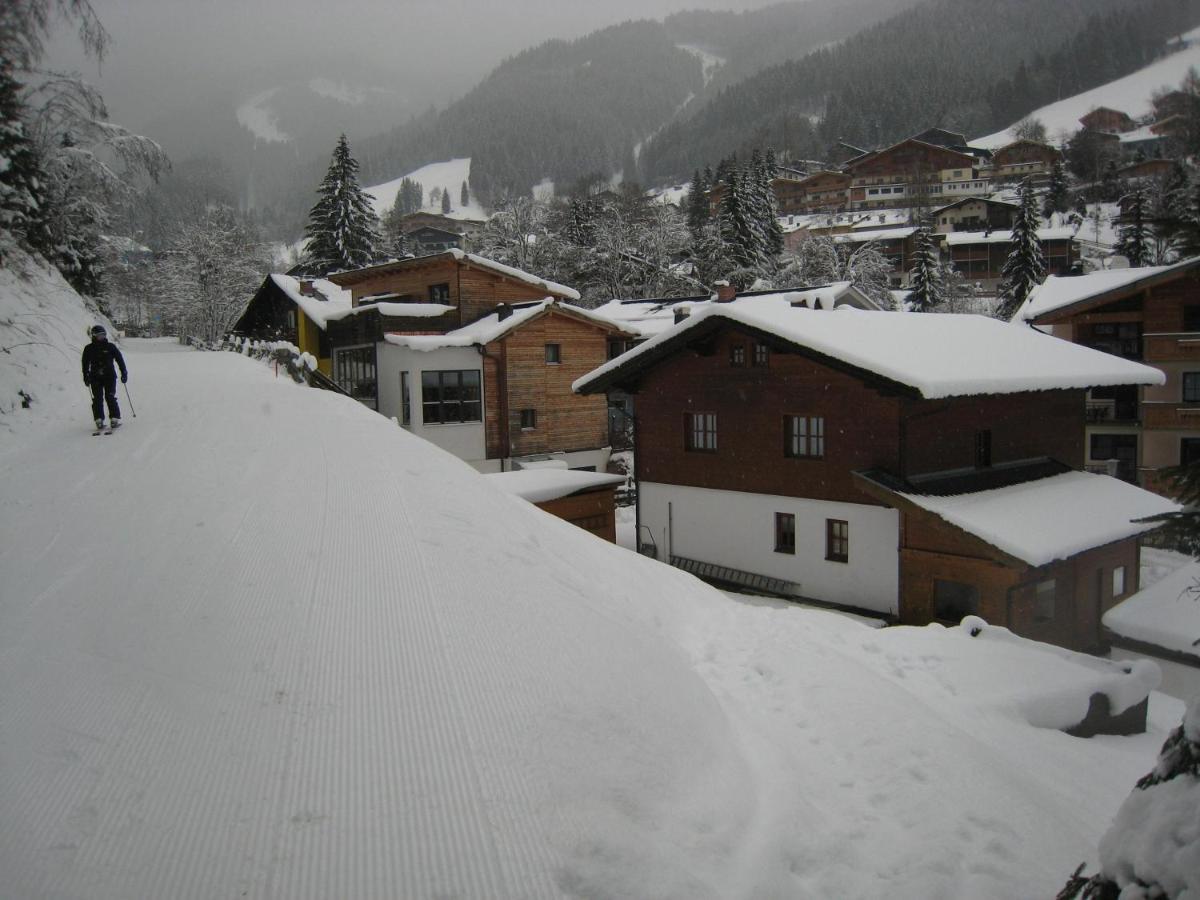Ski-In Ski-Out Chalet Kriekels - By Alpen Apartments Zell am See Exterior foto